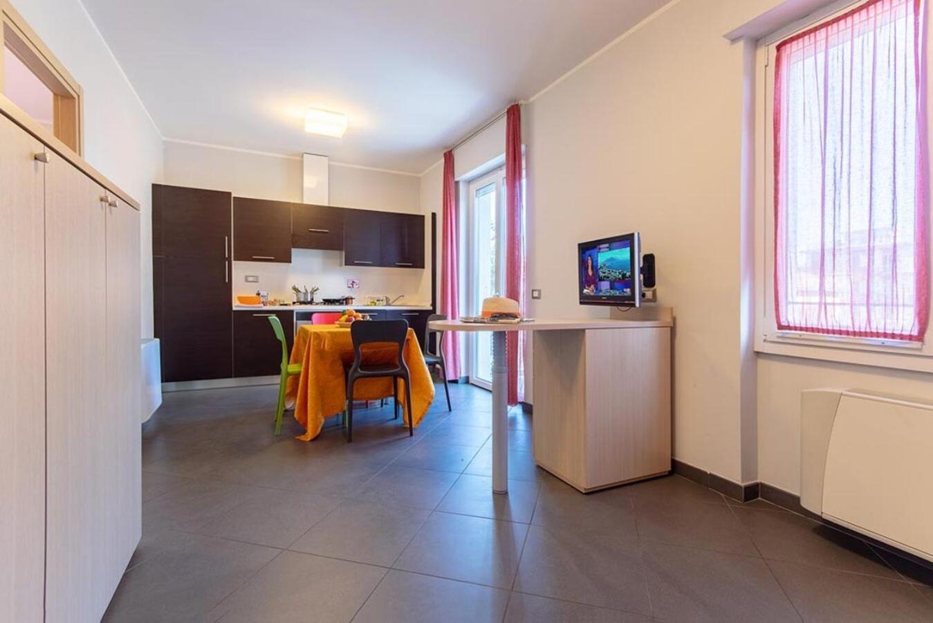 Appartamenti Linda San Bartolomeo Al Mare Esterno foto